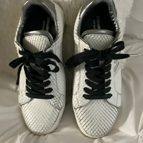 Women's Zadig & Voltaire Keith Flash Low Top Sneakers - Picture 4 of 6
